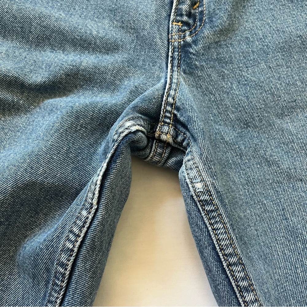 Classic Blue Levi’s Denim Jeans 550s - Picture 9 of 11